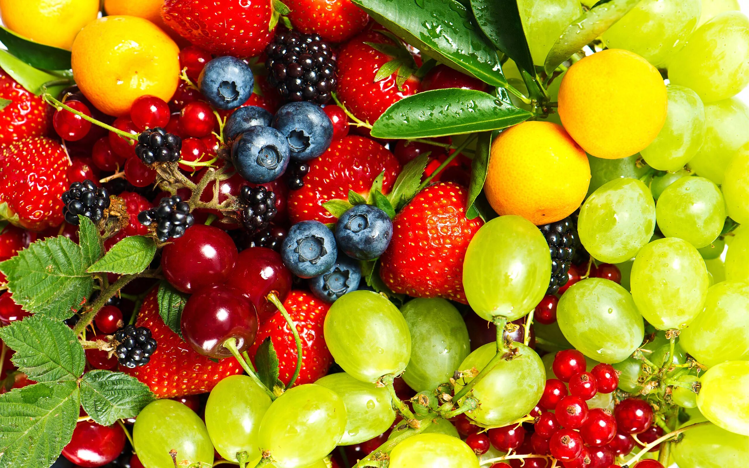 Обои фрукты. Фрукты. Фрукты и ягоды. Красивые ягоды. Летние ягоды.