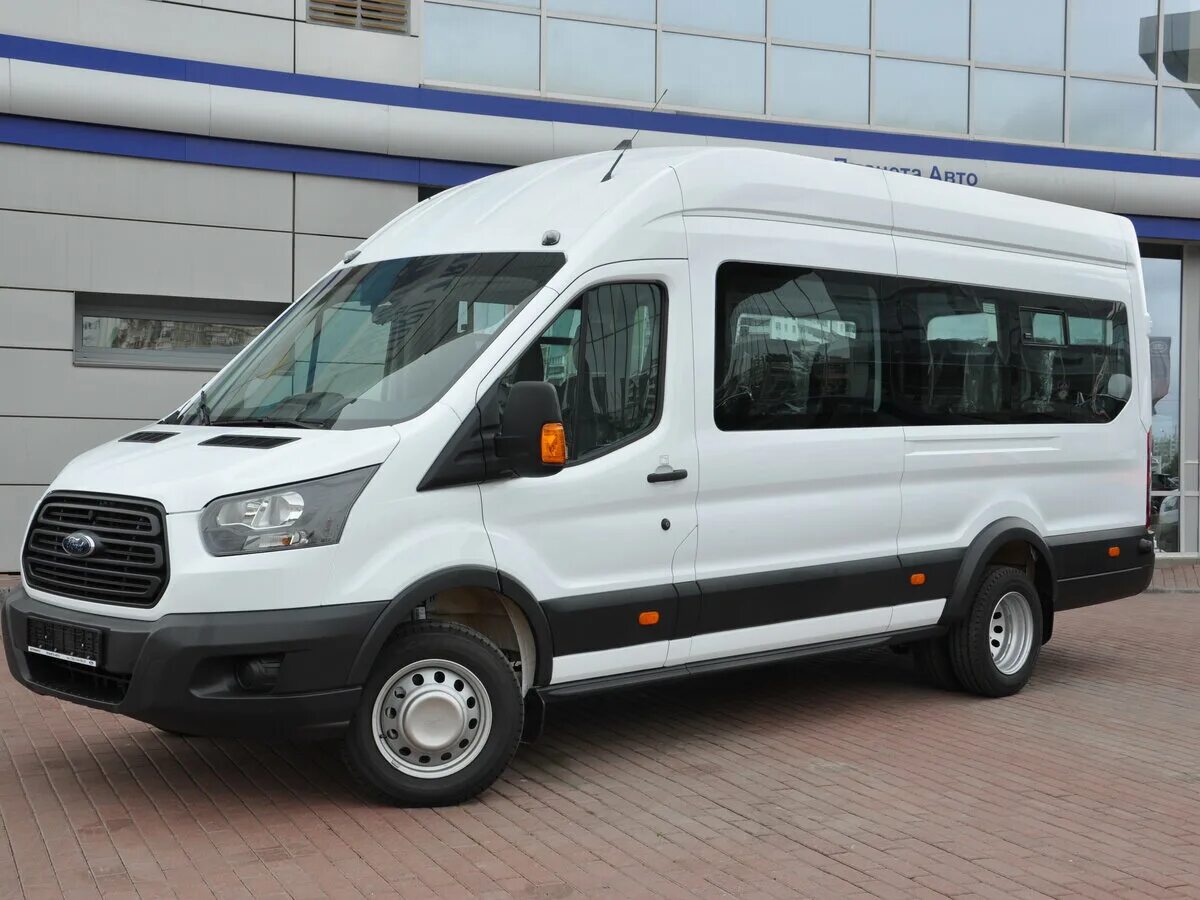 Форд транзит 2021г. Ford Transit пассажирский 2021. Ford Transit 2020. Ford Transit 2020 пассажирский. Ford Transit 2018 пассажирский.