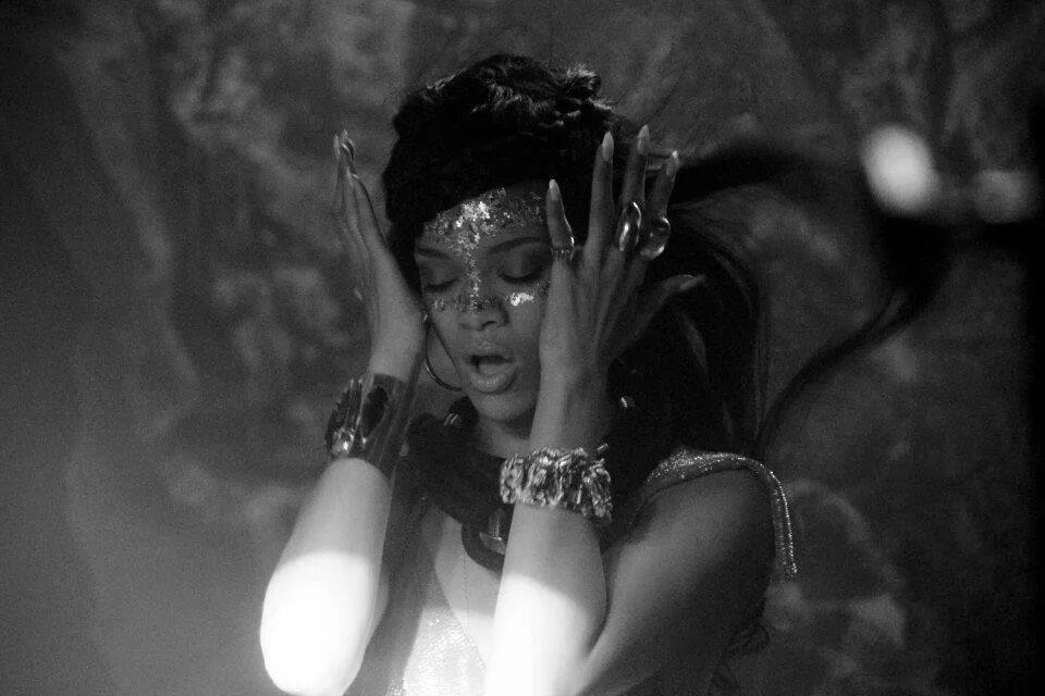 Rihanna where have you been 03:01. Rihanna where have you been. Rihanna talk that talk. Rihanna where have you been american idol. Клип монстр рианна.