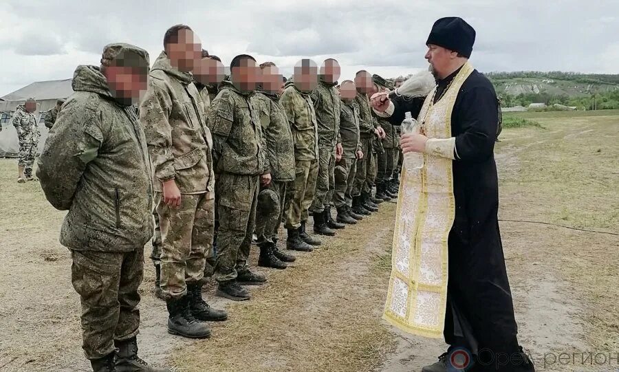 Русские солдаты на Украине. Капеллан в украинской армии. Военный священник на Украине.