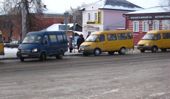 90 автобус мичуринск. Автобус Мичуринск. Автовокзал Мичуринск. Микроавтобус Мичуринск. Автобус Мичуринск Тамбов.