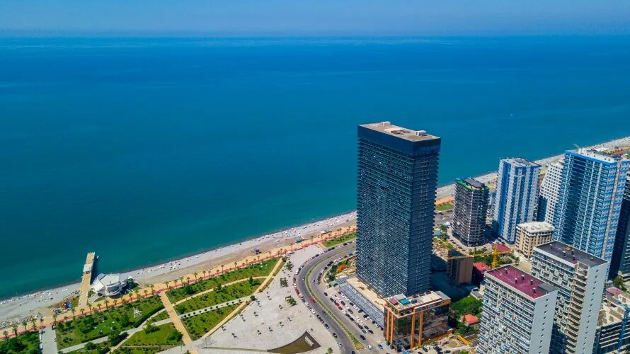 Грузия батуми купить. Орби Бич Тауэр Батуми. Orbi Towers Батуми. Orbi Beach Tower, Грузия, Батуми. Orbi Tower Батуми апартамент.