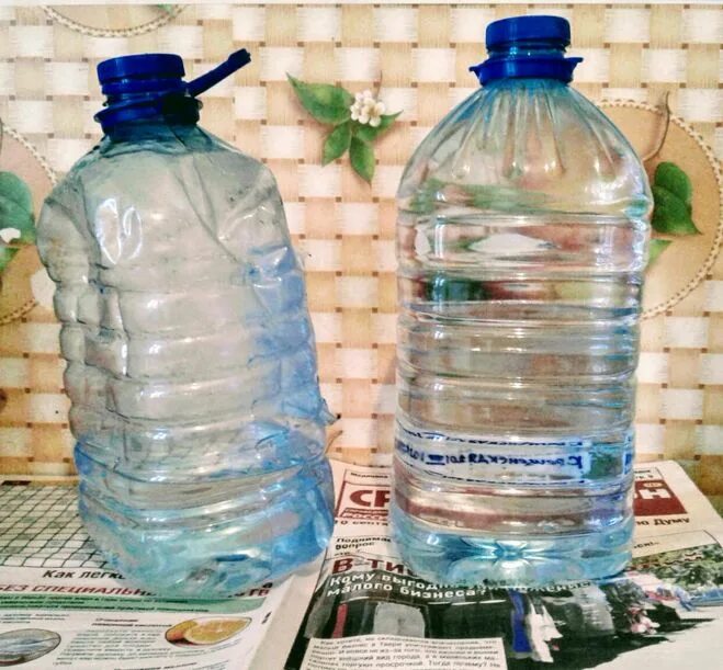 Кипяток в бутылку пластиковую. Как выпрямить пластиковую бутылку. Выпрямить пластиковую бутылку своими руками. Как выпрямить пластиковую бутылку. Бутылка разрезанная пополам.