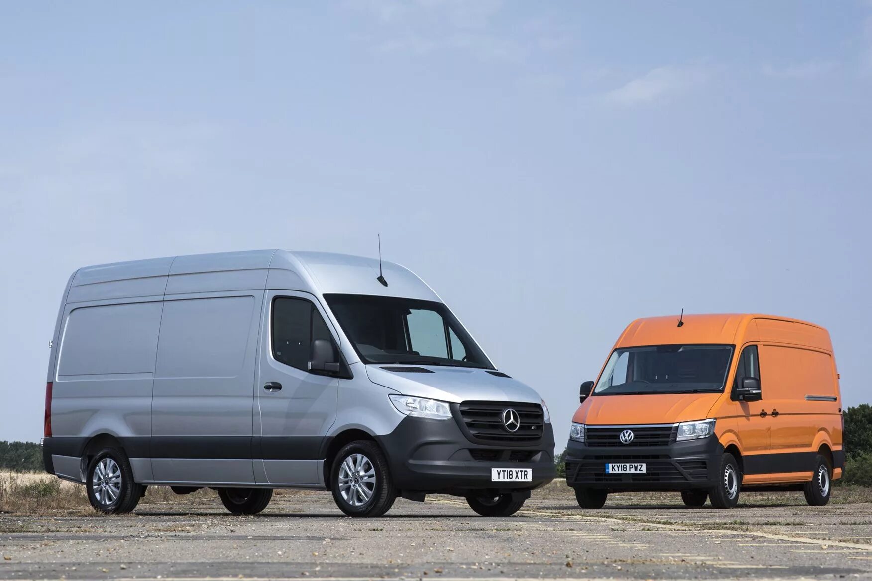 Мерседес спринтер фольксваген крафтер. Mercedes sprinter, volkswagen crafter, неман-4202. Sprinter 910 van camper. Мерседес крафтер. Мерседес спринтер 2017.