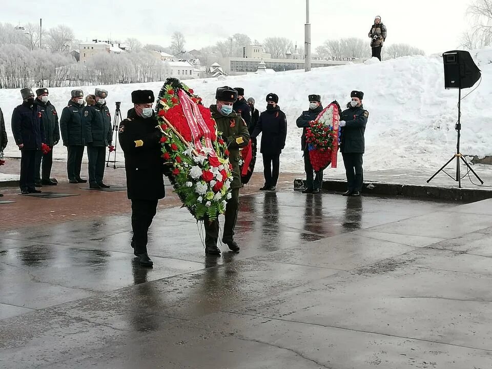 80 лет со дня освобождения новгород. Возложение венков Великий Новгород. Освобождение Великого Новгорода 20 января. Годовщина освобождения Новгорода. Годовщина освобождения Новгорода 2014.