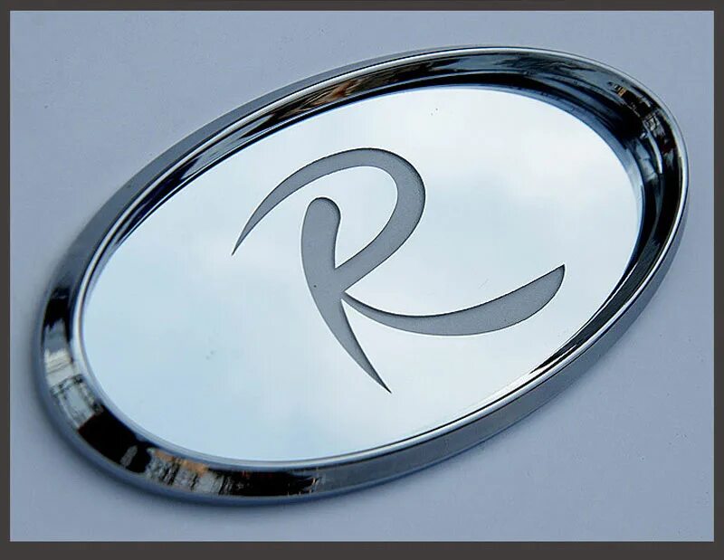 эмблемы автомобилей иномарок. шильдик на автомобиль. марка машины r. логотипы марок машин. марки машин.