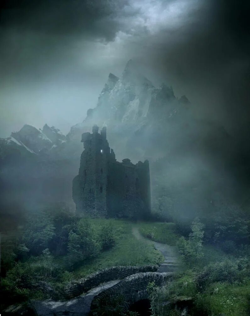 Рэнуар "замок Туманов ". Замок в тумане. Замок фэнтези. Мистические пейзажи. Загадочный замок