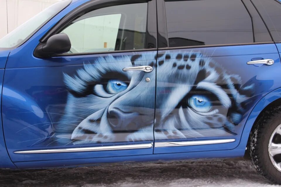 аэрография на капот автомобиля. аэрография. аэрография на машине. аэрография сделать. аэрография на авто черно белая.