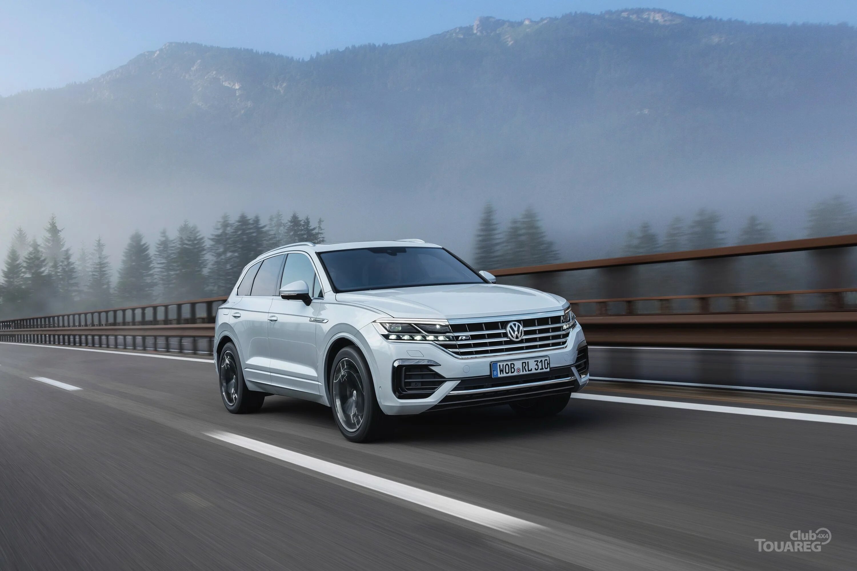 Volkswagen Touareg 2018 r-line. Фольксваген Туарег 2018. VW Touareg 2018 r-line. Фольксваген Туарег 2018 белый. Volkswagen touareg 2018