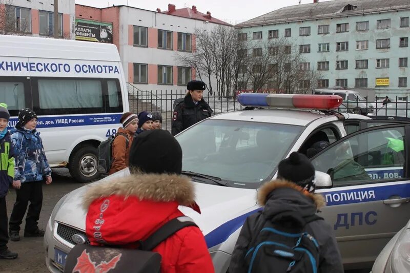 Сайт гибдд мурманск. ГИБДД Мурманской области. Начальник ГИБДД Мурманской области. Полиция Пермь. Музей ГИБДД Мурманск.