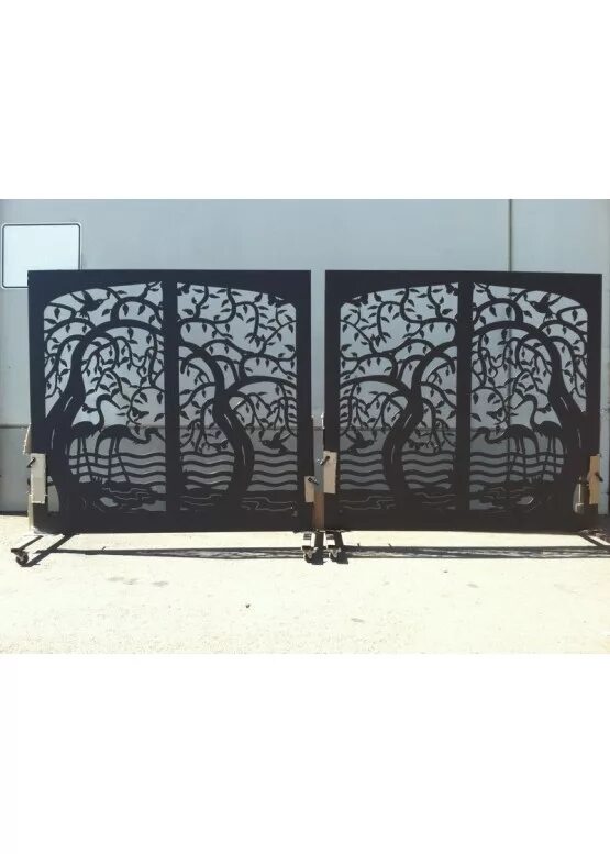 3 д телевизор плазма панасоник. Художественная резка металла лазером. Художественная резка металла плазмой. Панно плазменная резка. Художественная лазерная резка металла.