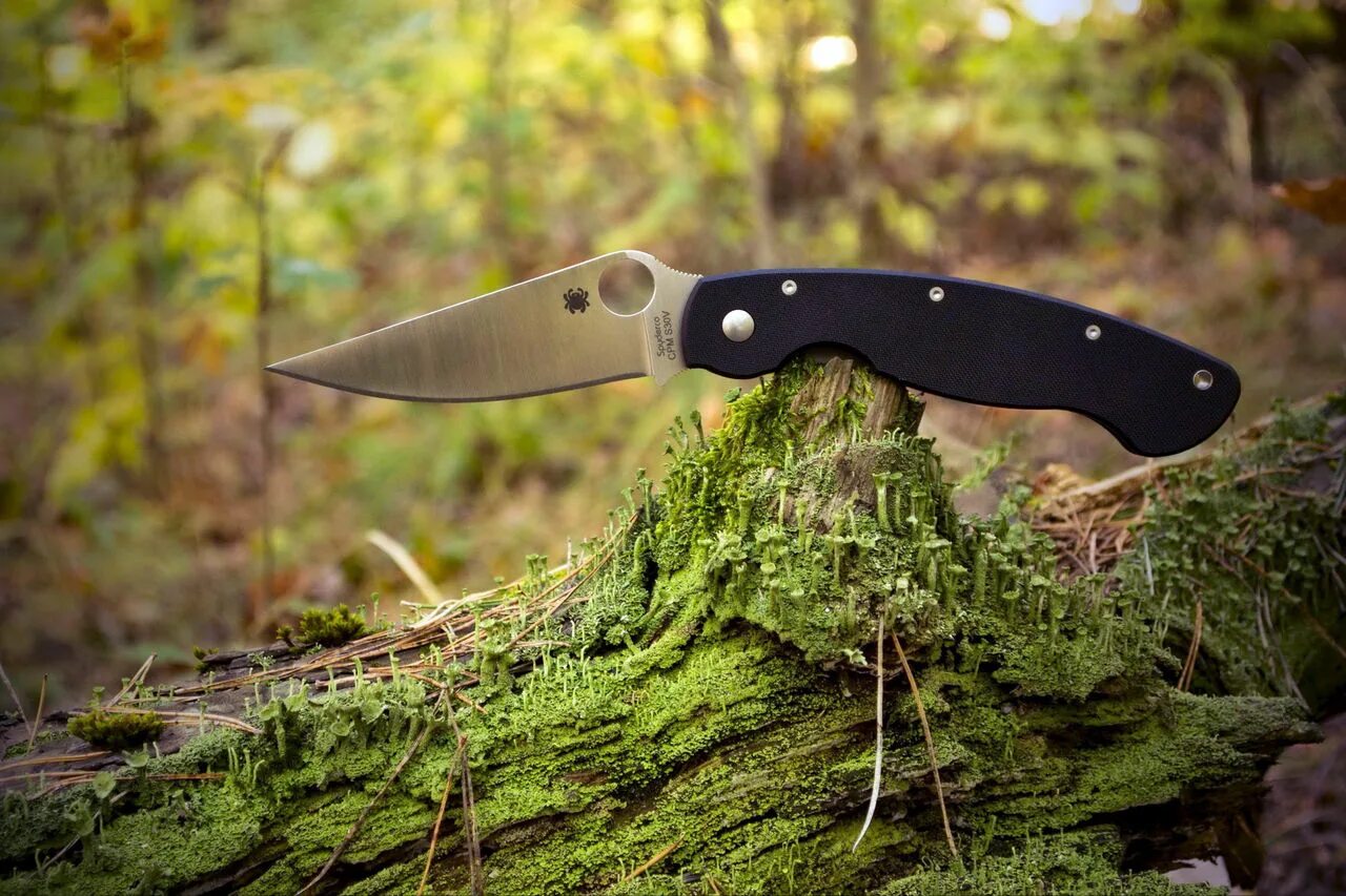 Спайдерки. Нож Спайдерко. Винты Spyderco Military. Большой нож Спайдерко тактический. Forest Master Spyderco Smock.