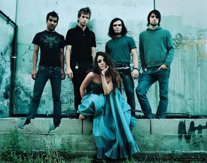 Flyleaf all around me