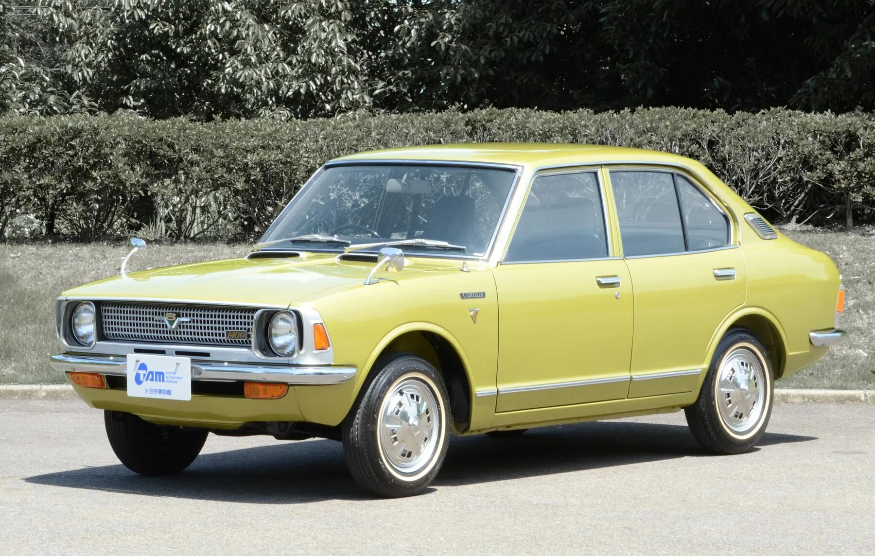 Королла 2 поколение. Toyota Corolla 1974. Toyota Corolla 1966. Toyota Corolla 1970. Toyota Corolla 1 поколение.