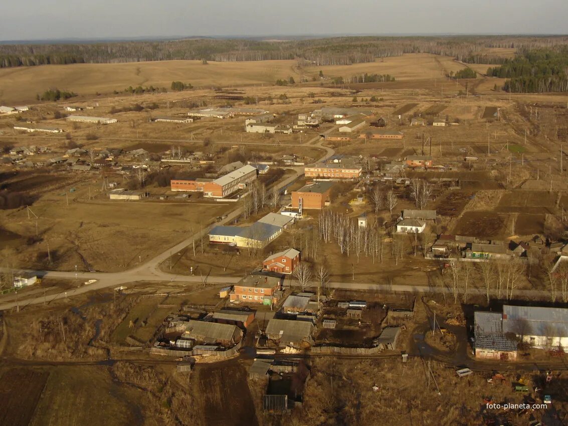 Прогноз погоды село свердловская. Бакряж Ачитский район. Село Бакряж Свердловской области. Ачитский район Свердловской области. Поселок Оус.