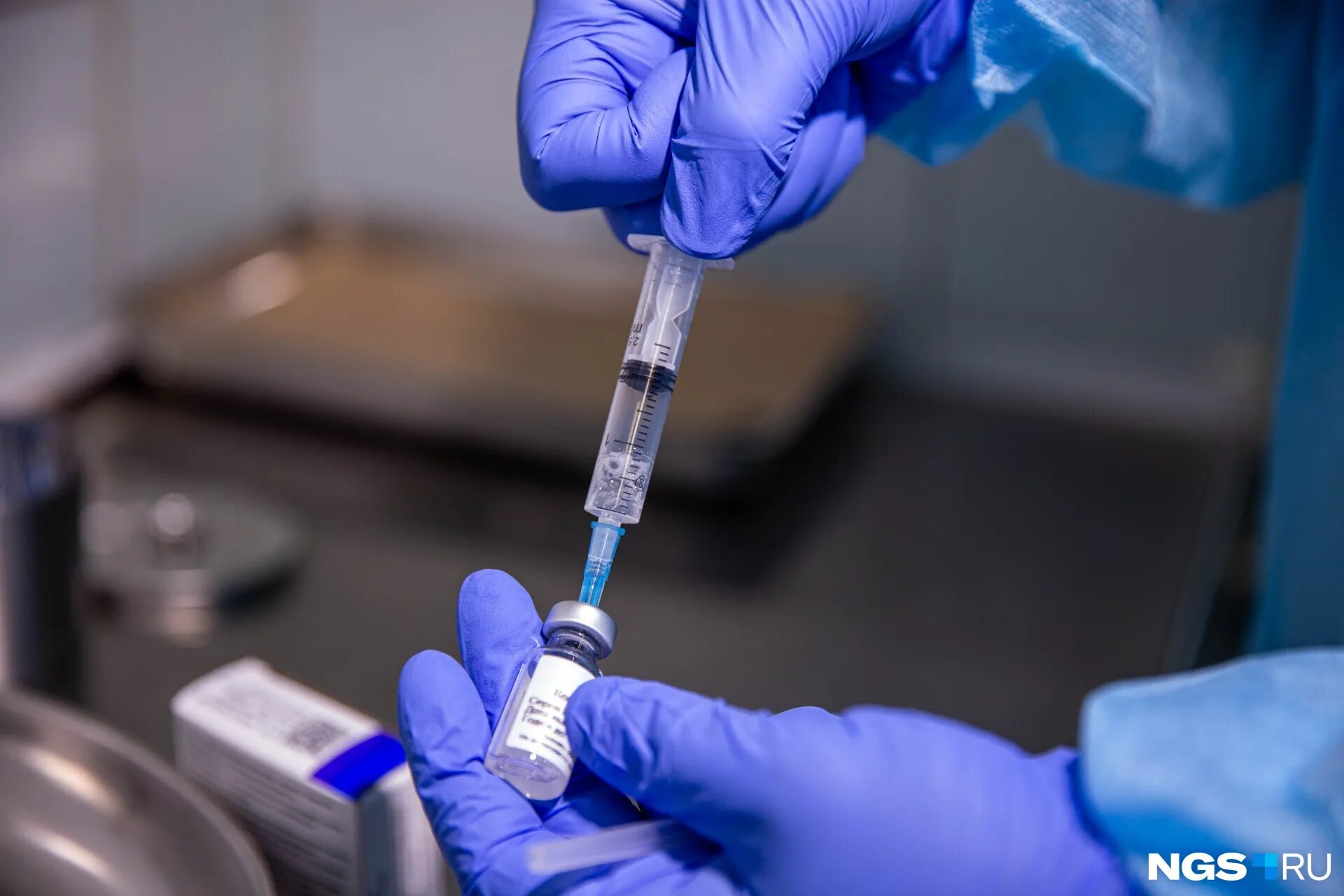 Постановки вакцины. Техника введения вакцин. Места введения ревакцинации акдс. Прививки. Укол прививка.