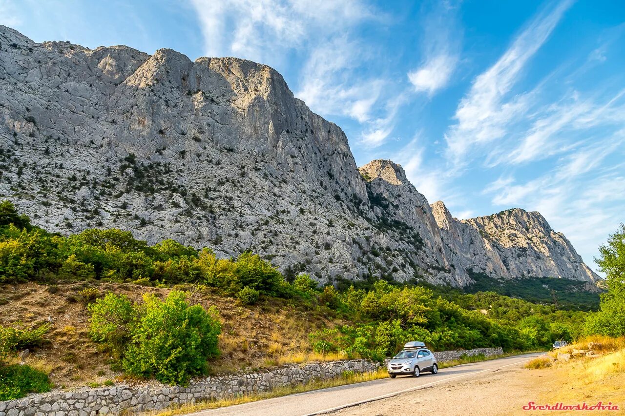 Дорога в новый свет. ЮБК Крыма горы. Байдарские горы Крым. Ласпинский перевал Байдарские ворота. Горы Южного берега Крыма.