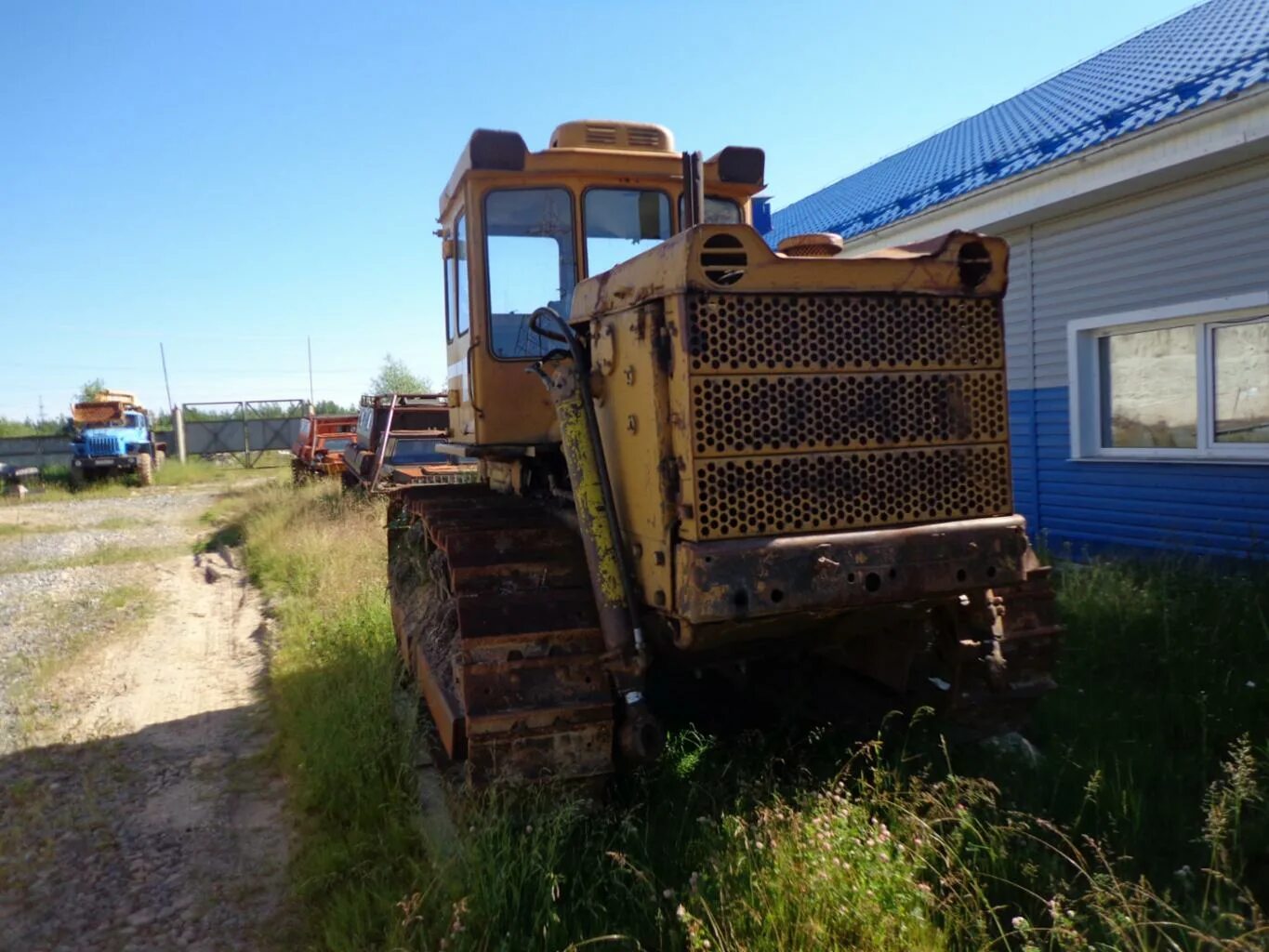 Бу трактора новгородская область. Трактор т-170. Т-170 вездеходы. ДЗ 171. Объекты Великий трактор.