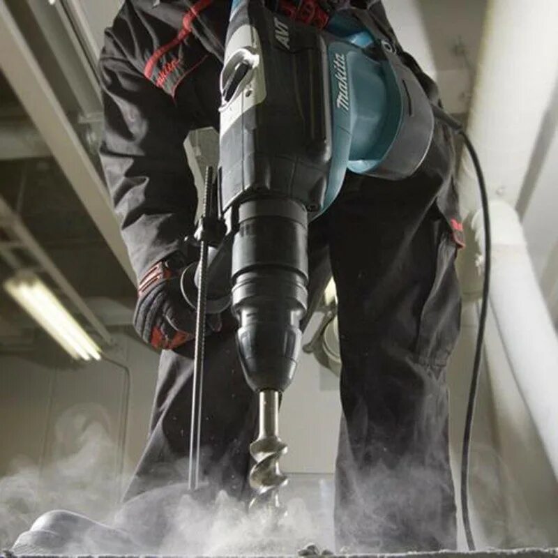 Сапоги перфоратор. Перфоратор Makita hr5211. Отбойники Макита 5211. Перфоратор Макита hr5001c. Перфоратор Макита сверление.