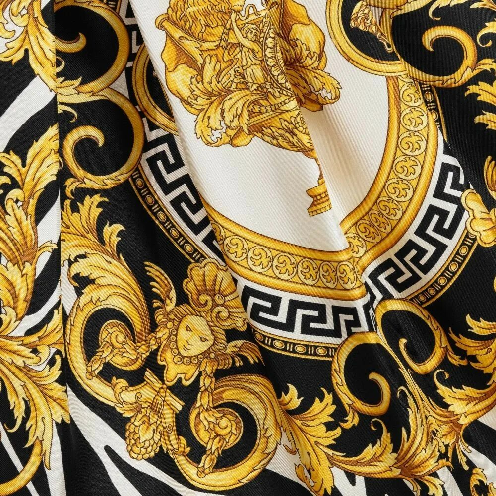 Черно золотисто белый. Золото Версаче. Версаче золотой. CLG 395687906231 Versace. Платок Versace Gianni Versace.