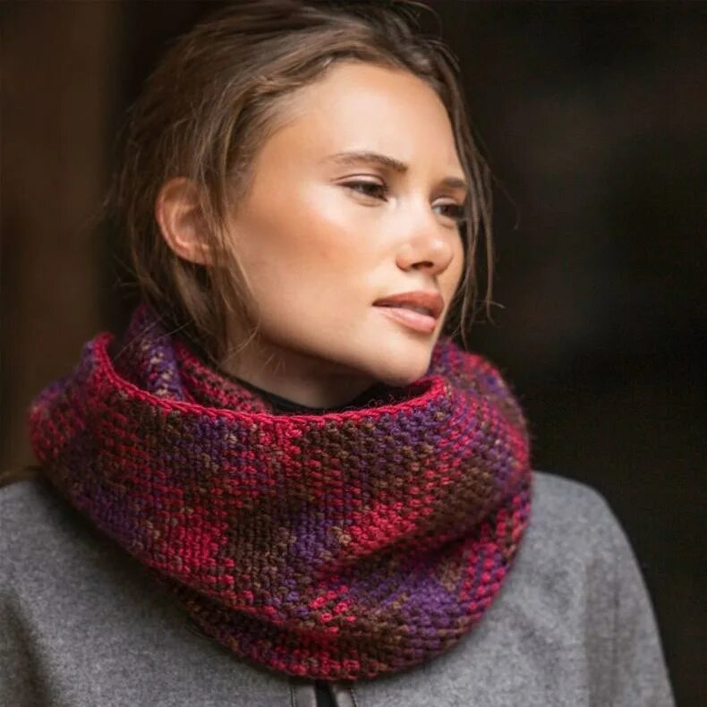 Шарф снуд спицами. Снуд-хомут fun2mass. Вязаный снуд. Снуд со. Снуд со.
