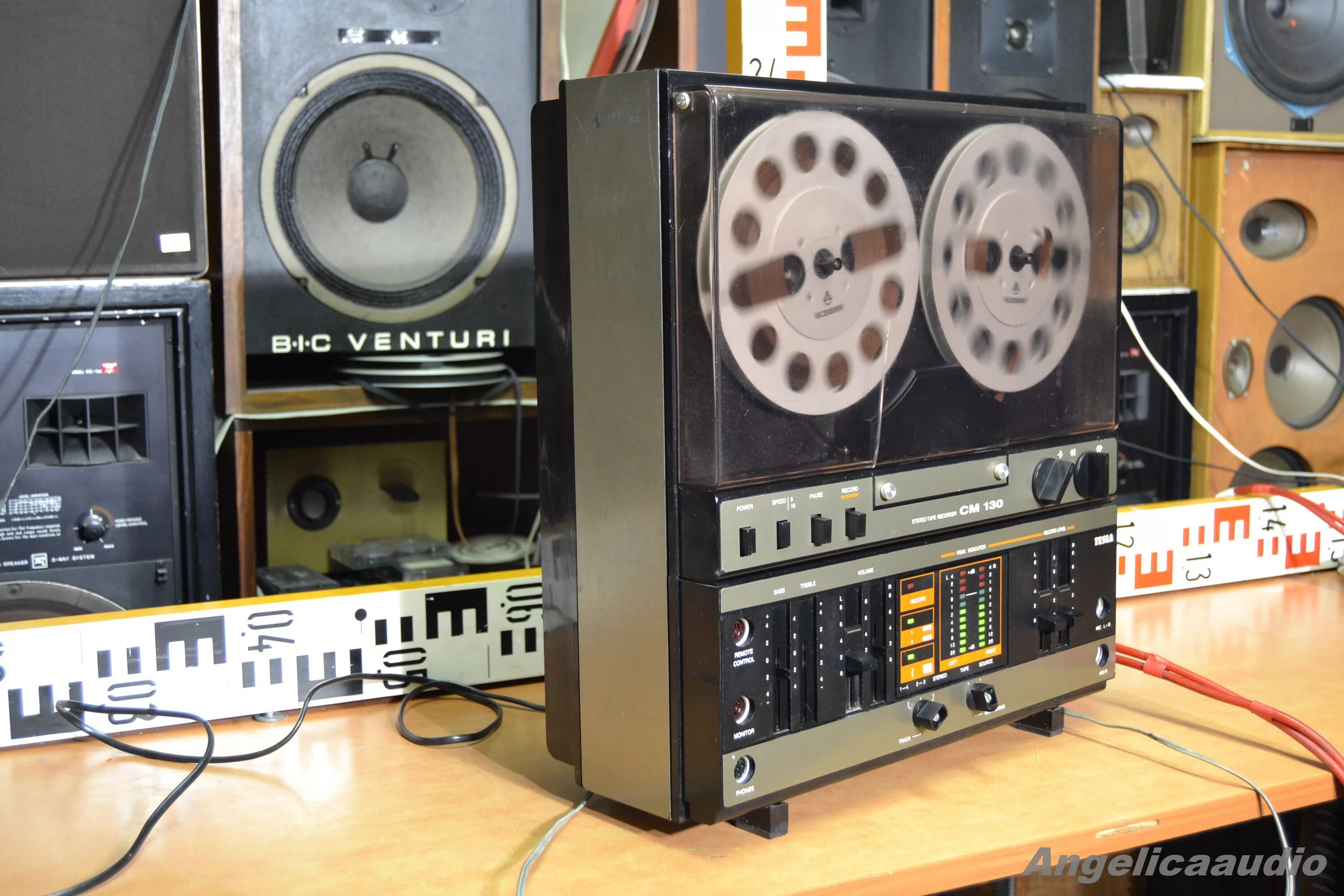 Купить вентилятор bokuk. Cm 130. Homeproffe cm180. Tesla cm130. Бетоносмеситель moller mr/cm180s.