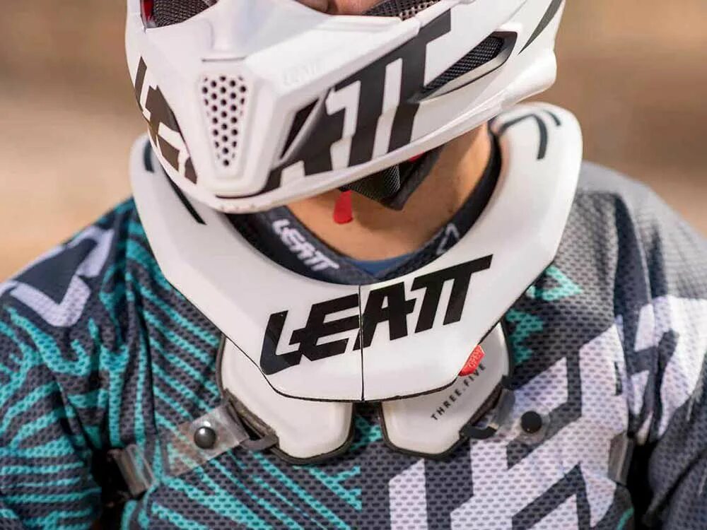 5. 550cc мотокросс. шлем leatt 7. Leatt gpx 3. Leatt мотокросс.