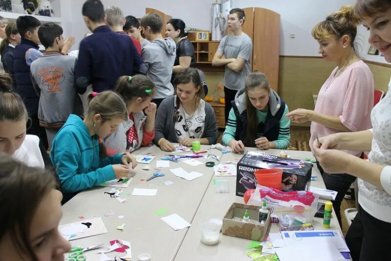 ейский реабилитационный центр для несовершеннолетних. люберецкий социальный центр. социальная реабилитация трудных подростков. омский реабилитационный центр для несовершеннолетних детей. люберецкий социально-реабилитационный центр для несовершеннолетних.