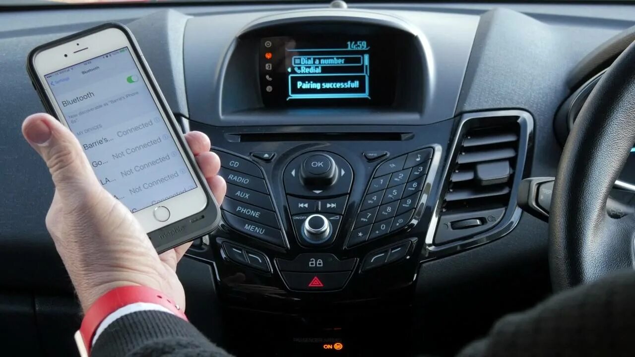 Радио через телефон в машине. Блютуз в Форд фокус 3. Форд Фиеста Bluetooth. CARPLAY Focus 3. Sync 2 Ford Fiesta.