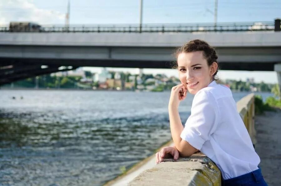 Куда поступить девушке в минске. Куда поступить девушке в минске. Вузы отельного бизнеса. Куда поступить девушке в минске. Журфак мгу студенты.