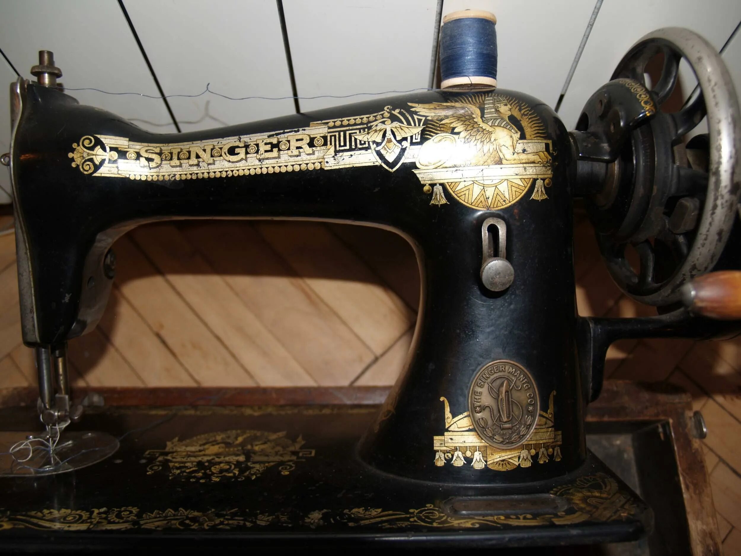 Швейная машинка Зингера 1841. Швейная машинка Зингер Советская. Zinger швейная машинка 1940г. Швейная машинка (Zinger super 2001). Швейные машины старого образца