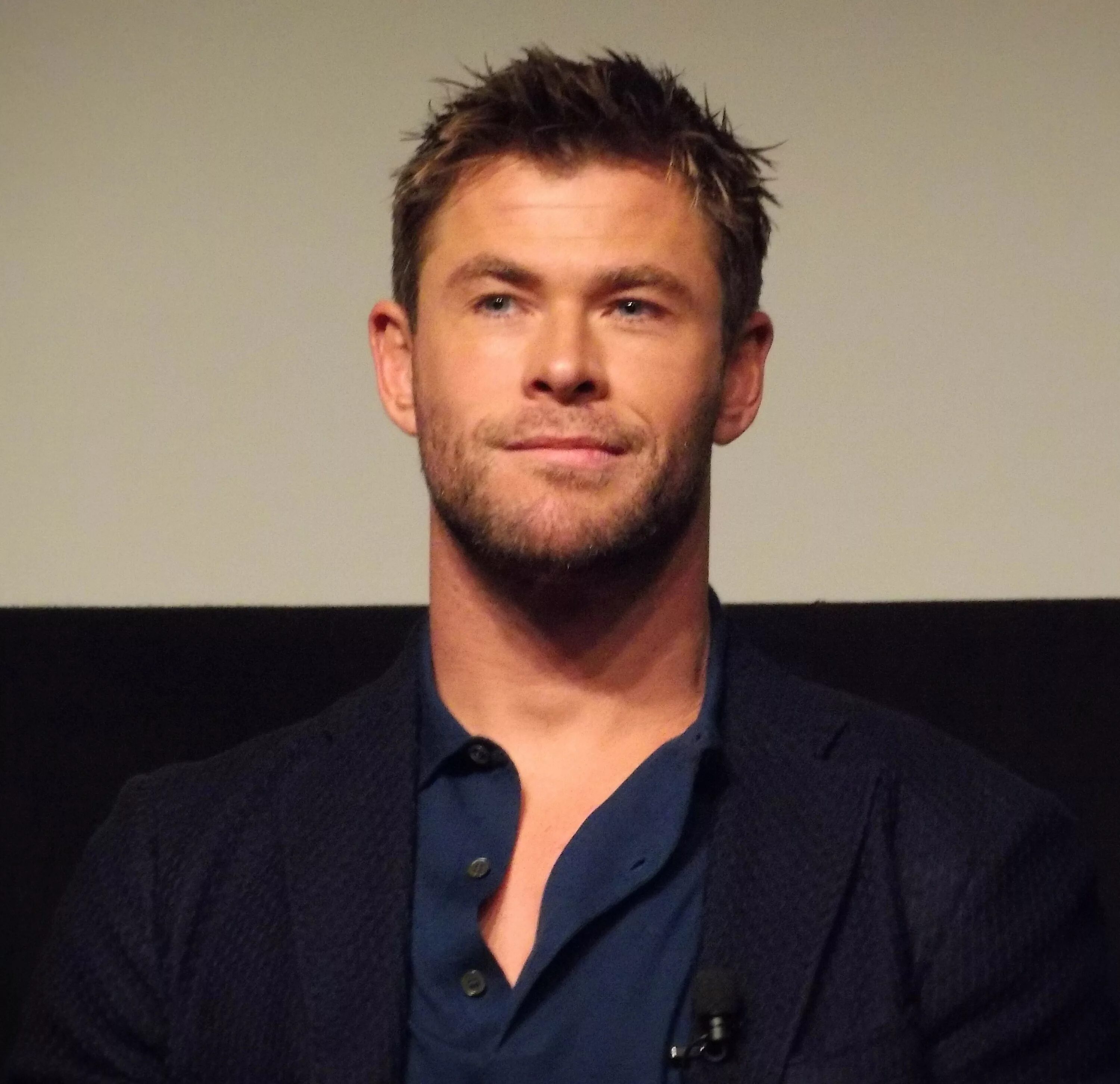 Остин Стоуэлл. Джофф Стульц Джоэл МАКХЭЙЛ. Chris Hemsworth 12 strong.