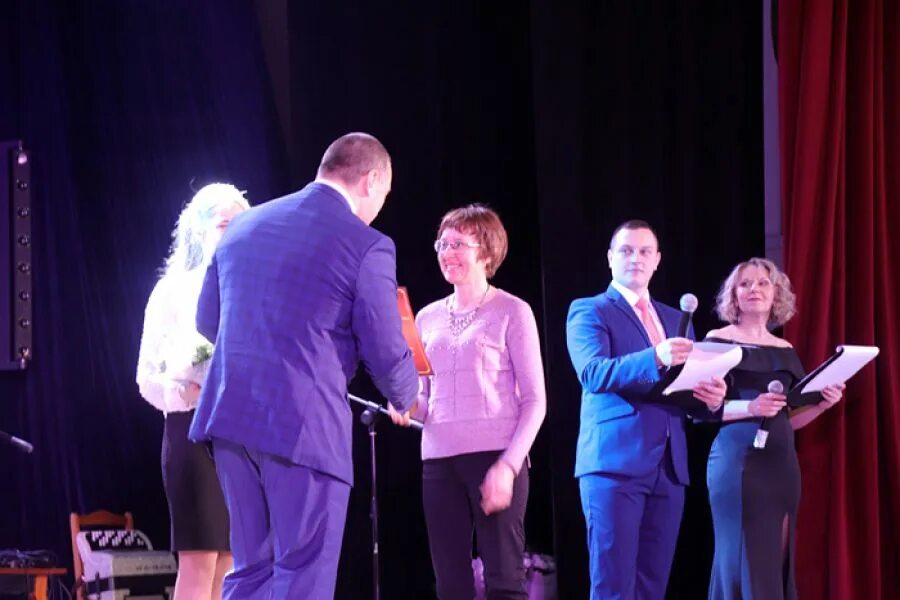 газета новая жизнь еманжелинск. еманжелинск телевидение диапазон. телевидение еманжелинска. 11 школа еманжелинск. ирина борисова еманжелинск.