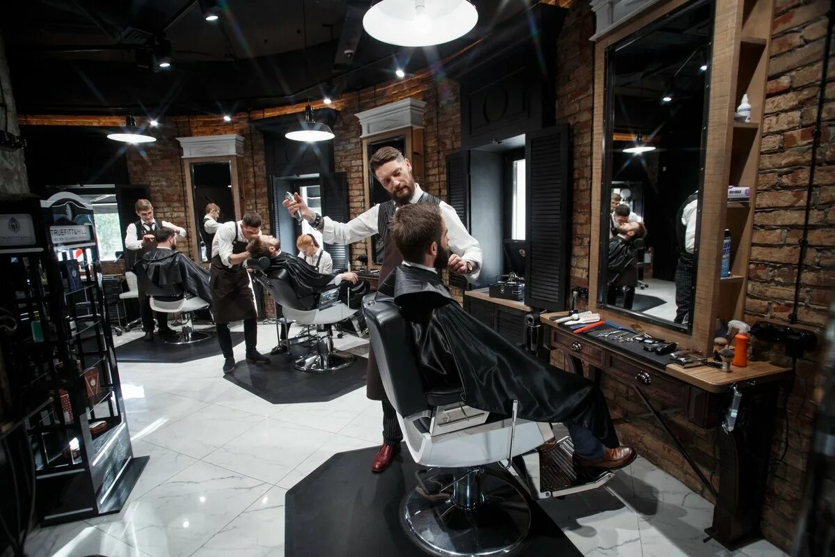 Цирюльня логотип. Цирюльня сайт. Цирюльня рабочая чапаевск. Оренбург цирюльня. Старая цирюльня, хабаровск.