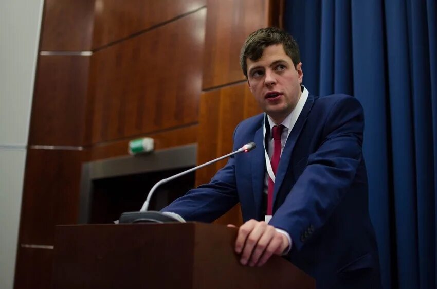 Буланков кгпу. Голиченков александр константинович мгу. Тиа краун эфиры. Декан геологического факультета мгу. Декан 18.