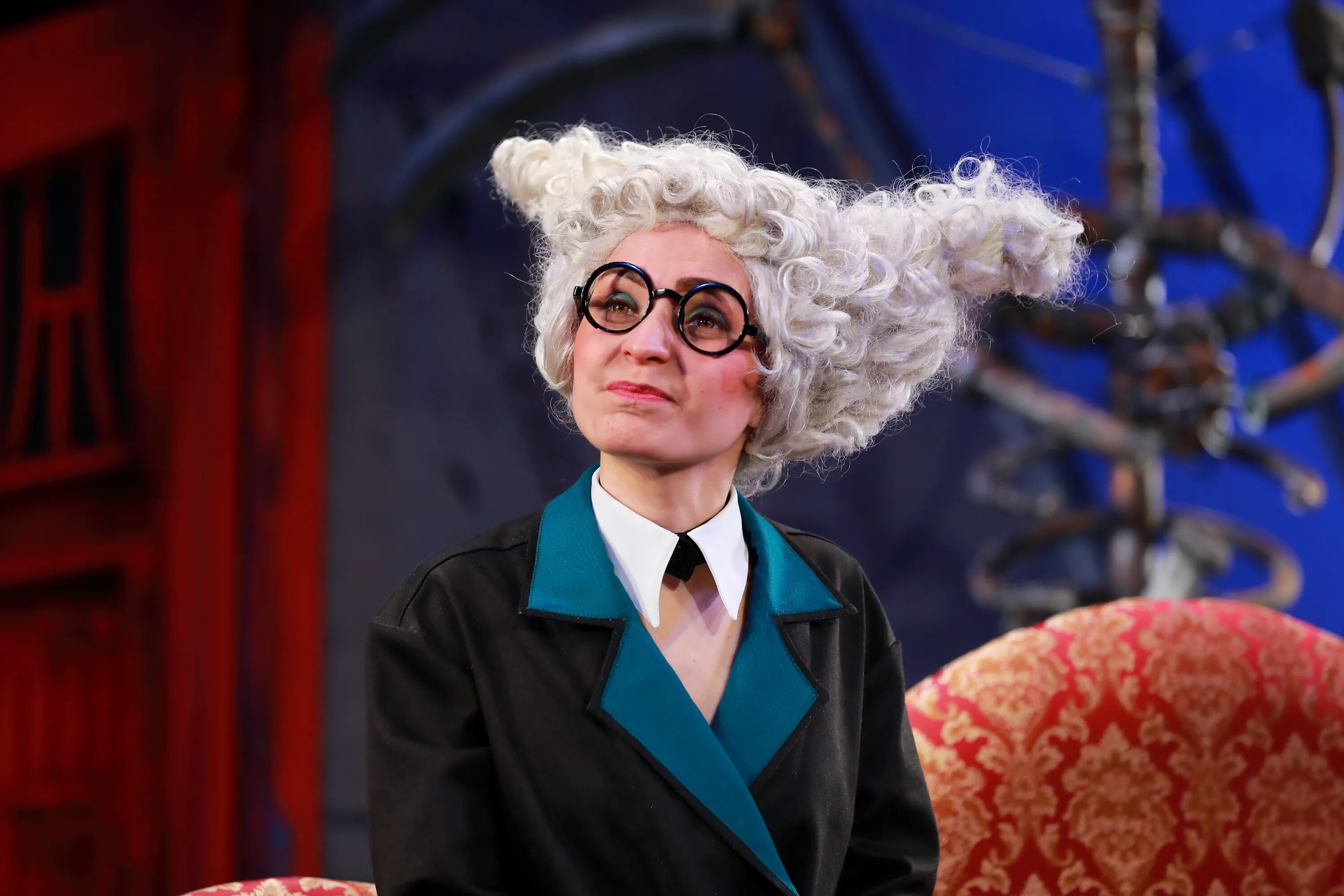 Помощник режиссера. Евгения погудина. Екатерина павлова помощник режиссера. Журналист мария ларина. Помощница режиссера кабачкова.