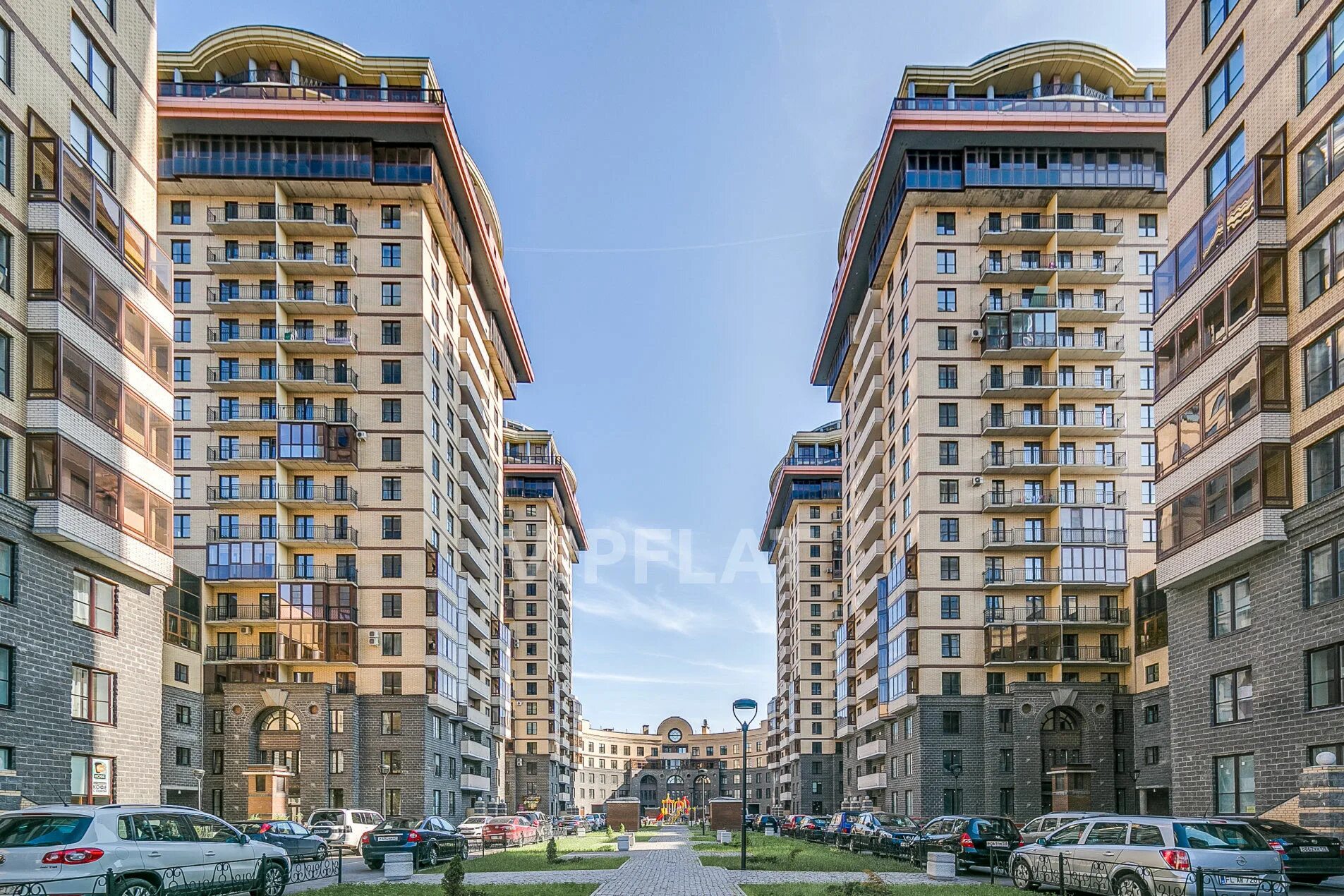 Санкт-Петербург. Элитная недвижимость Москва. Жилой комплекс Москва. Элитные жилые комплексы Москвы