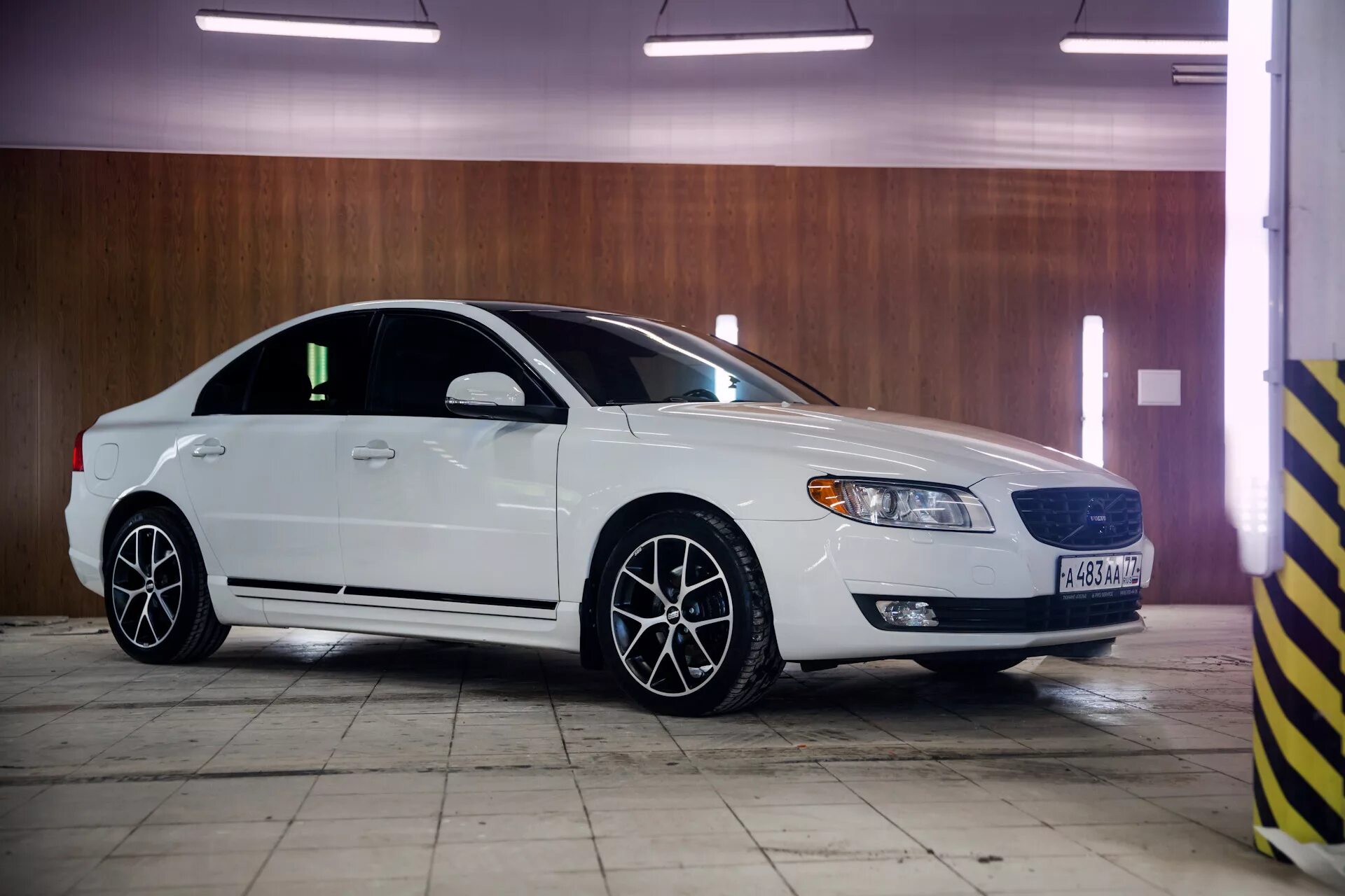 Volvo tune. Volvo s80 II R-Design. Volvo s80 II обвес. Volvo s80 II Heico. Volvo s80 r Design.