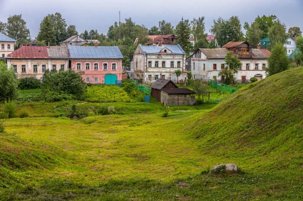 Знаменитые села. Деревня Вятское Ярославской области. Ярославль деревня Вятское. Самая красивая деревня в России Ярославская область Вятское. Историко культурный село Вятское.