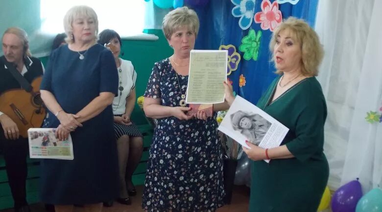 красноярский край школа 90. город железногорск красноярский край школа 100. школа 100 железногорск красноярский край. школа 90 железногорск. школа 98 железногорск красноярский.