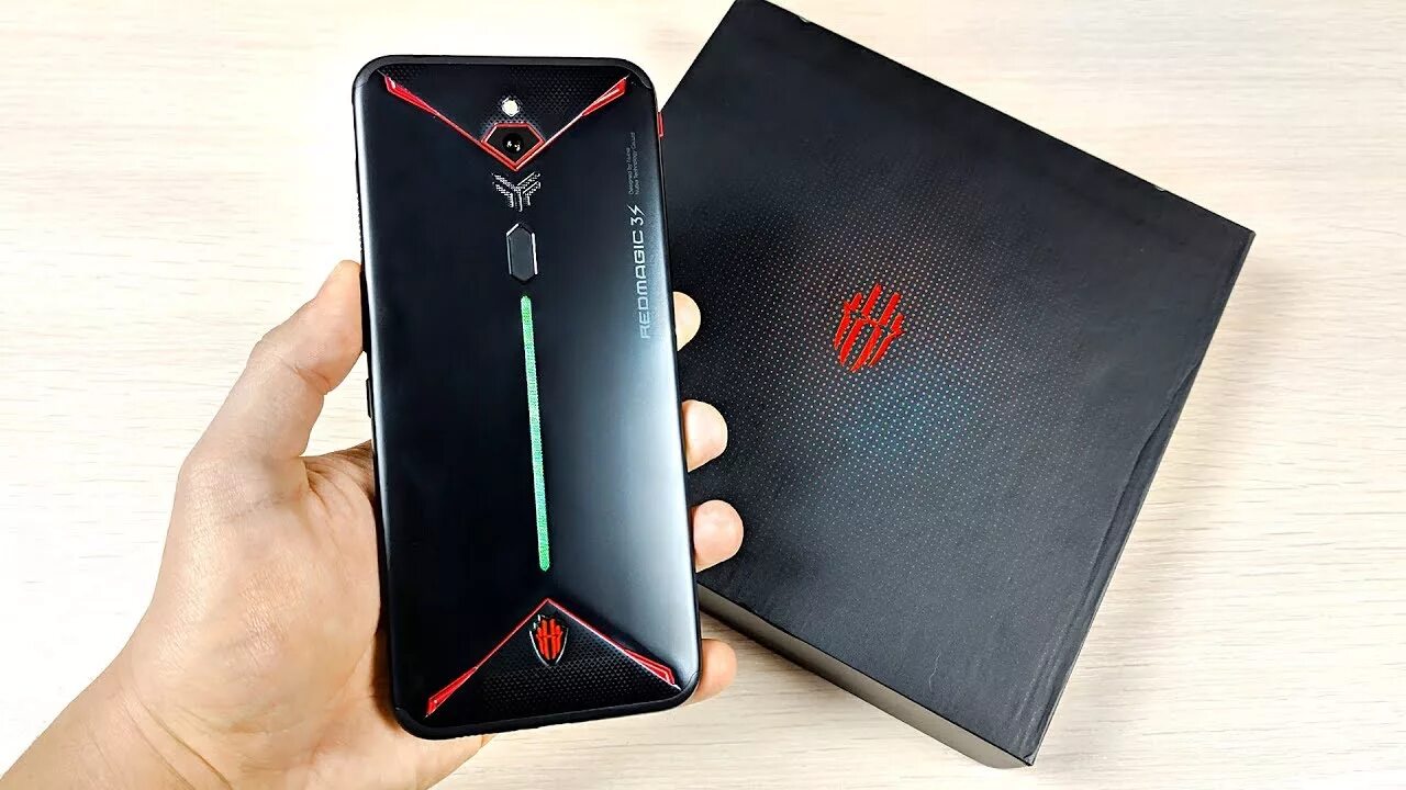 Nubia red magic 9 обзор. Nubia Red Magic 3s. Игровой смартфон Nubia Red Magic 3s. ZTE Nubia 3s. Nubia Red Magic 2.