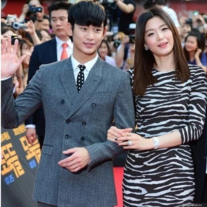 Джун Джи хён и ее муж. Су джу хен