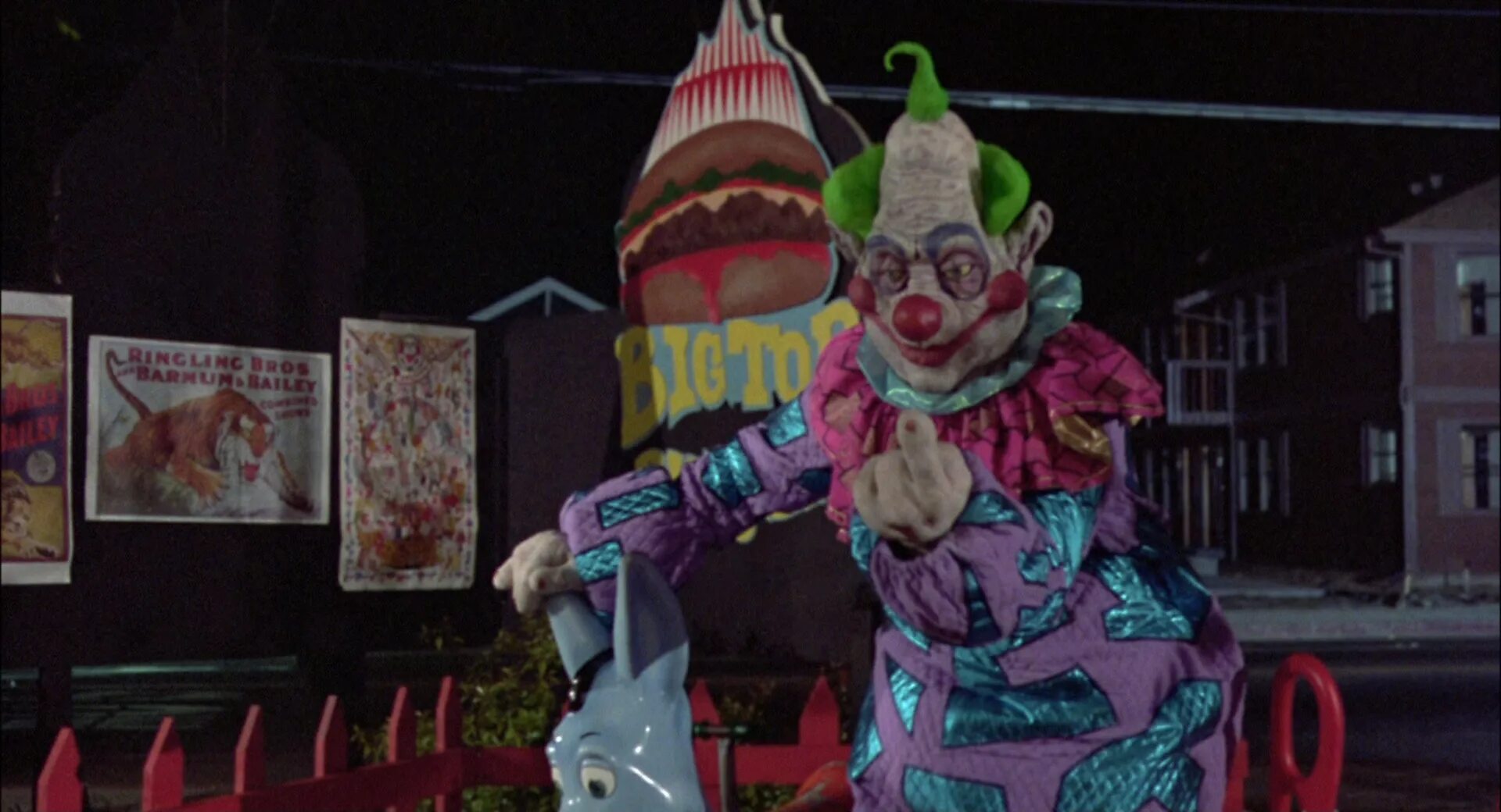 Killer klowns the game. Клоуны убийцы из космоса Джоджо. Клоуны-убийцы из космоса (1987). Клоуны убийцы из космоса 2.