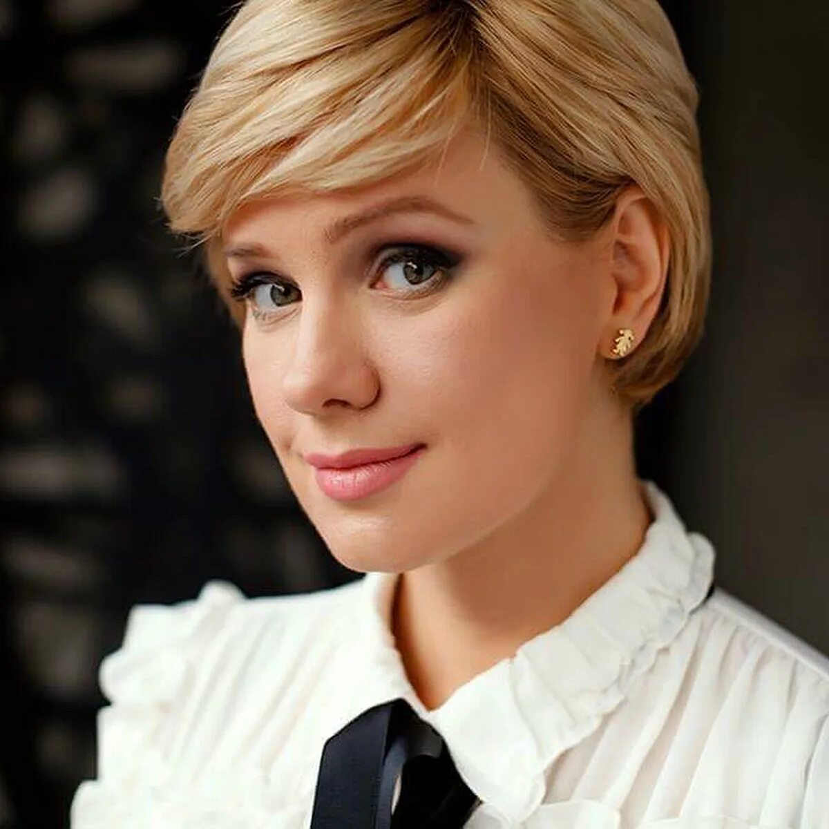 Ведущие доброе утро 1 канал фамилии. Анастасия орлова резчикова. анастасия орлова телеведущая. анастасия орлова ведущая доброе утро. анастасия орлова ведущая фото.