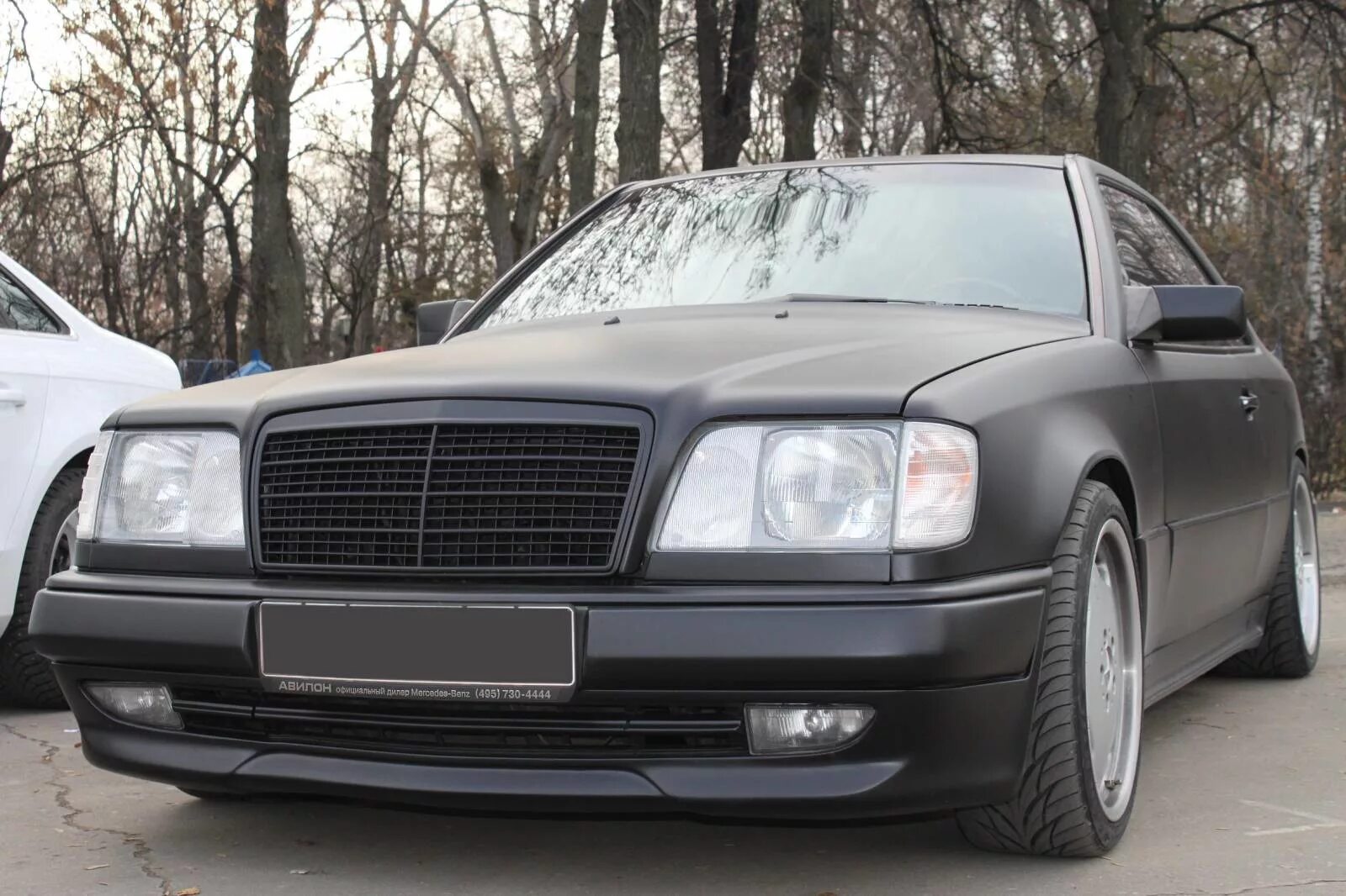 Mercedes 124. б 124. б 124. мерседес w124 e500 черный. Mercedes w124 coupe.