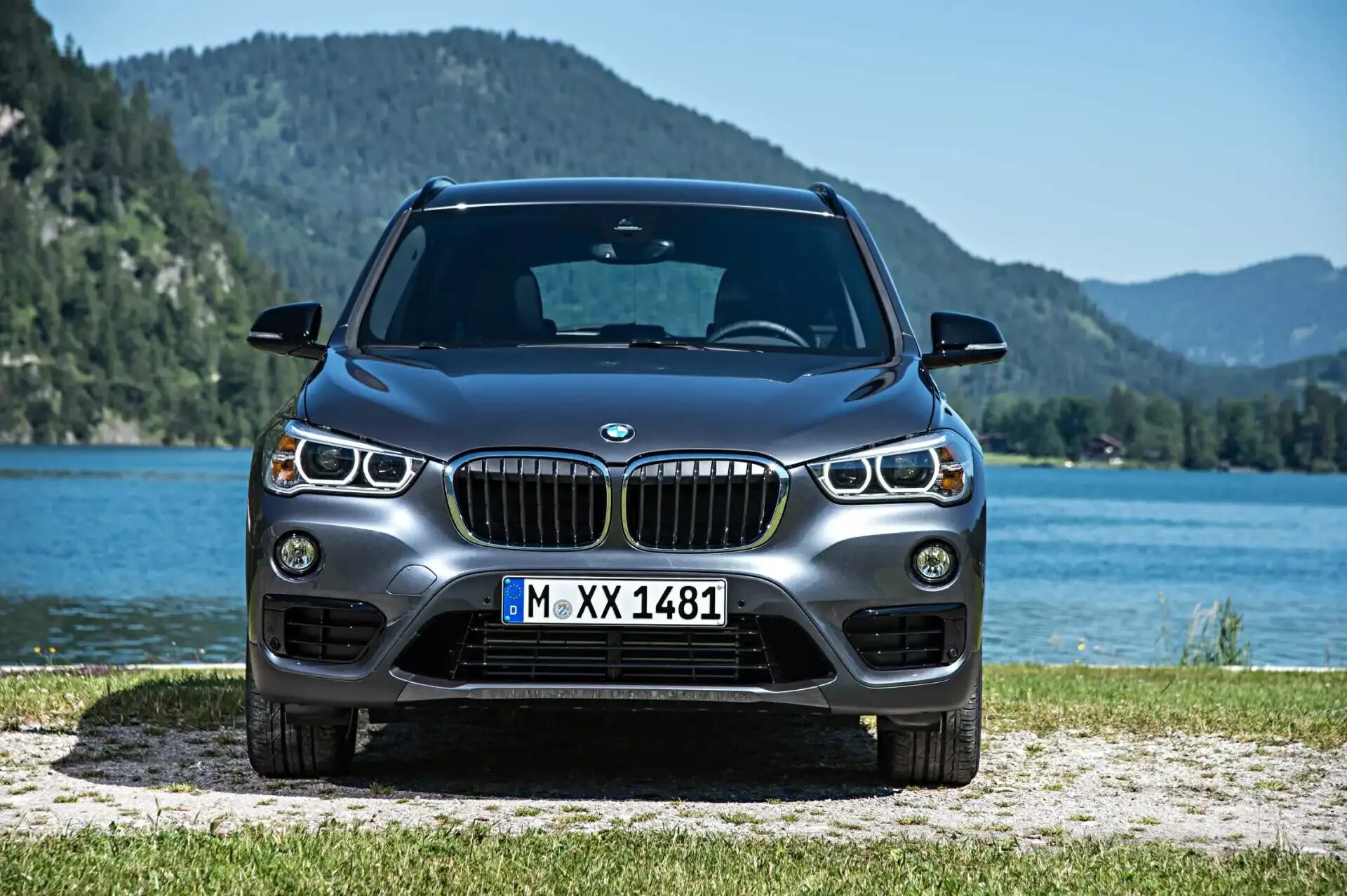 Х 1 автомобиль. БМВ х1 2016. BMW x1 xdrive25i. BMW x1 2017. Новый БМВ х1.