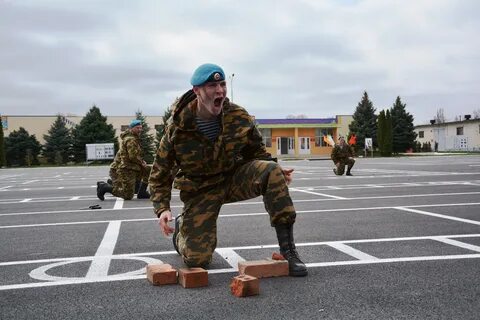 Десантно штурмового полка