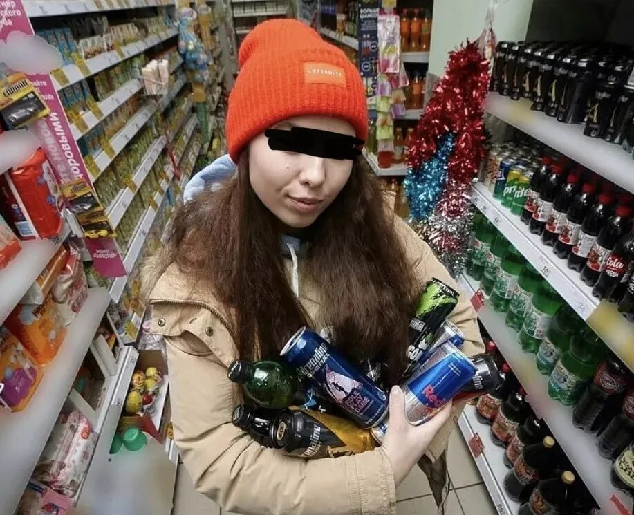 Энергетический напиток магазин. Энергетики в России. Продают энергетики. Детям продают энергетики.