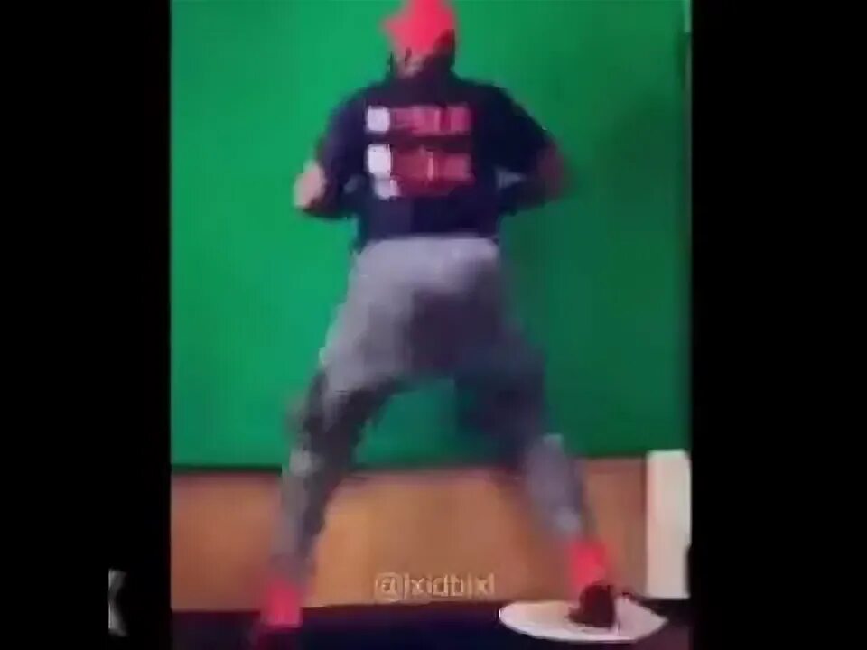 Тверк мем