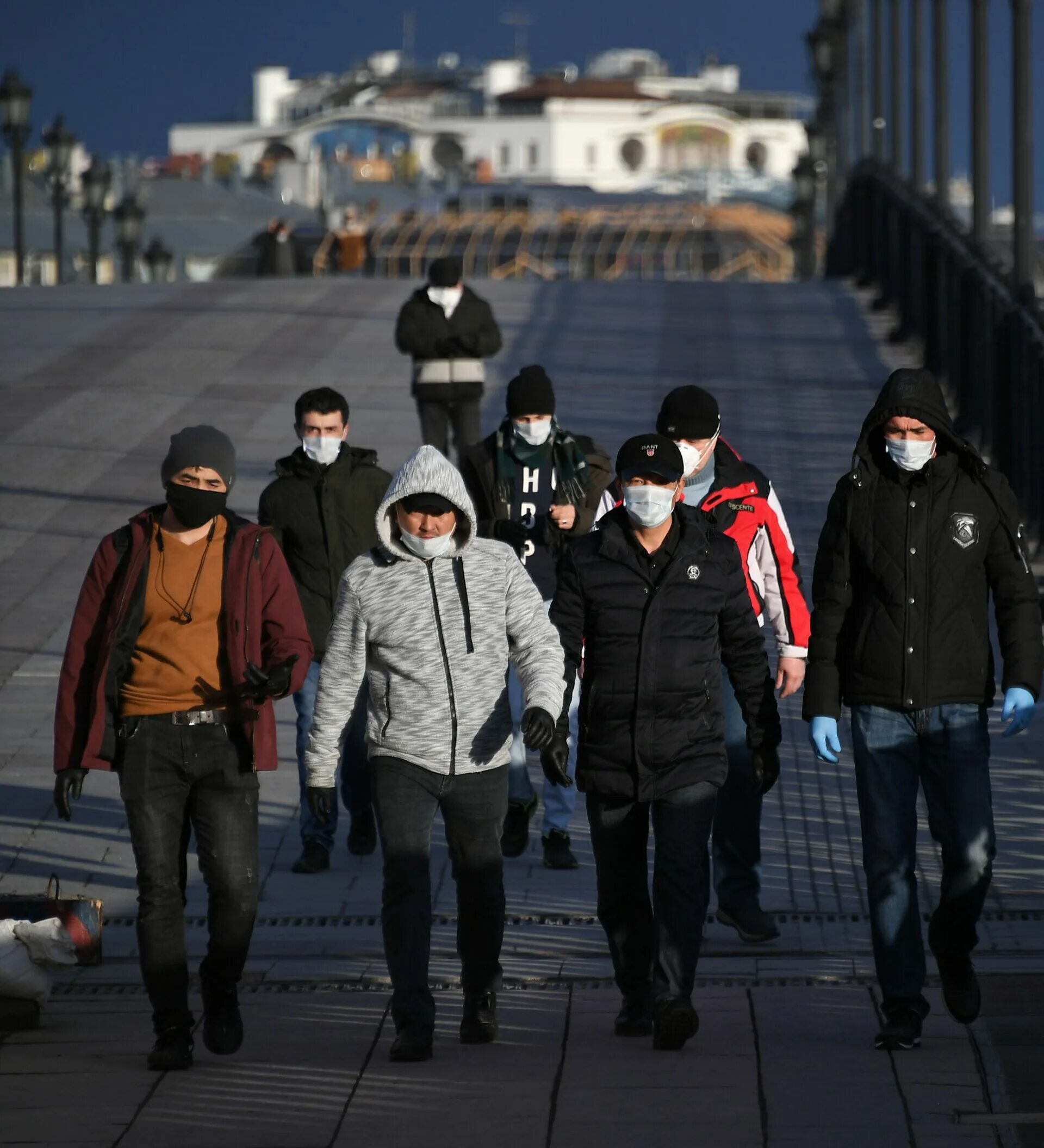 Трудовая миграция кыргызстанцы в Москве. Мигранты в Москве. Мигранты из России 2022. Мигранты возвращаются.